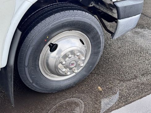 Used 2004 Chevrolet Express 3500 w/ RV Package.  Upfitter Option image 10