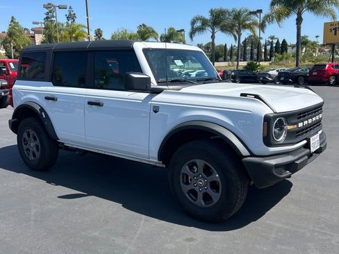 Used 2025 Ford Bronco Big Bend AWD/4WD image 6