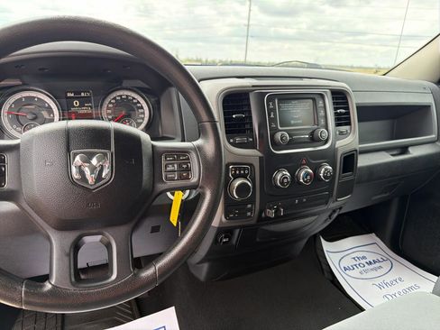 Used 2014 RAM 1500 Express AWD/4WD image 22