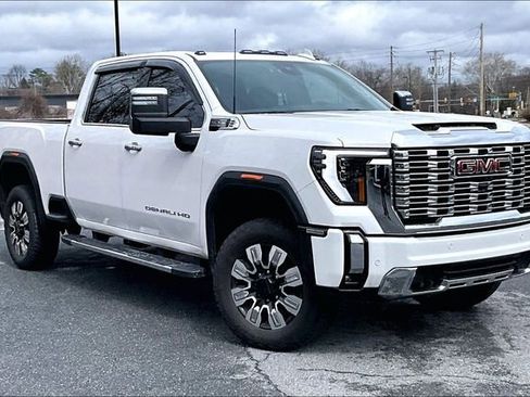 Used 2024 GMC Sierra 2500 Denali w/ Denali Reserve Package image 1