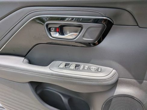 Certified 2025 Acura ADX FWD image 28