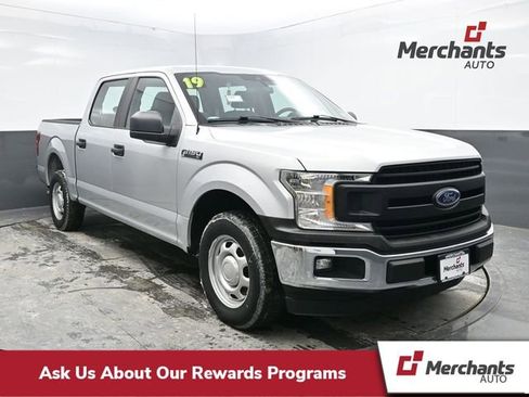 Used 2019 Ford F150 XL image 1