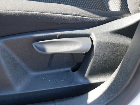 Used 2018 Volkswagen Tiguan Limited image 20