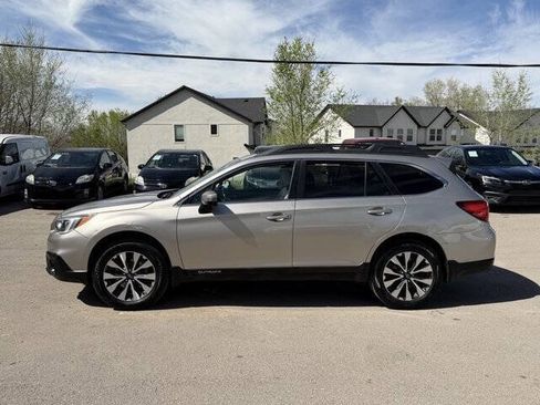 Used 2017 Subaru Outback 2.5i Limited image 8