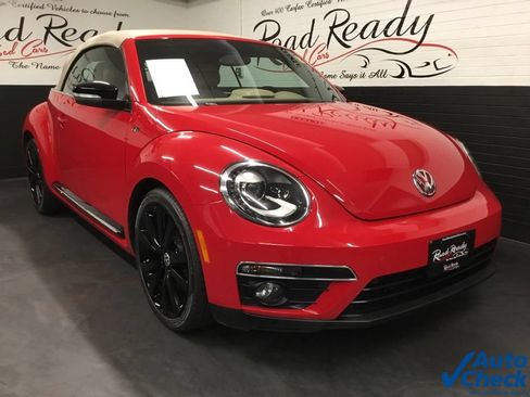 Used 2014 Volkswagen Beetle R-Line FWD image 14