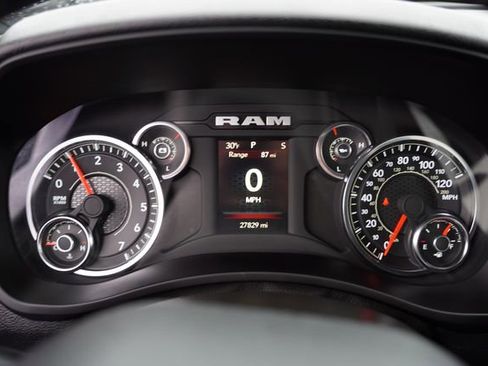 Certified 2024 RAM 2500 Big Horn w/ Bed Utility Group image 31