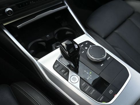 Used 2022 BMW 330i Sedan w/ Driving Assistance Package RWD image 27