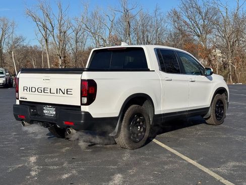 Certified 2025 Honda Ridgeline RTL+ image 3