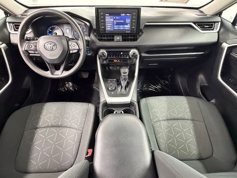 Used 2021 Toyota RAV4 XLE w/ Carpet Mat Package (TMS) AWD/4WD image 37