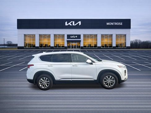 Used 2020 Hyundai Santa Fe SEL FWD image 4