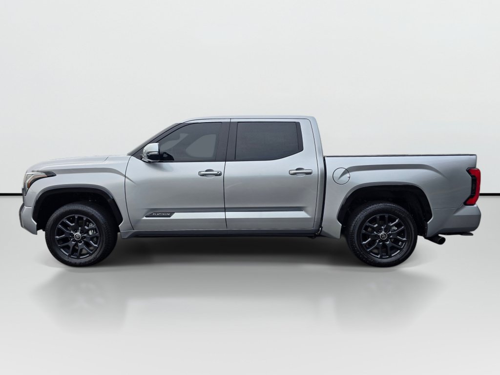 Used 2024 Toyota Tundra Platinum AWD/4WD image 3
