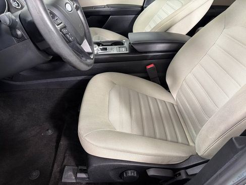 Used 2018 Ford Fusion S FWD image 12