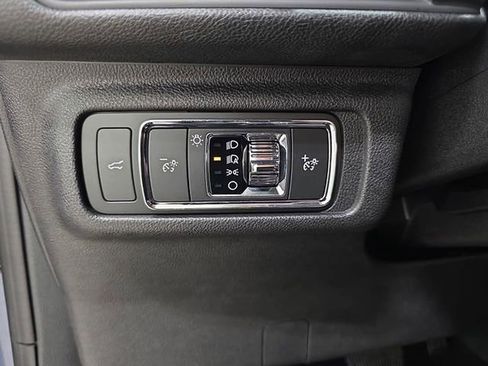 Certified 2022 Lincoln Corsair AWD w/ Premium Package image 22