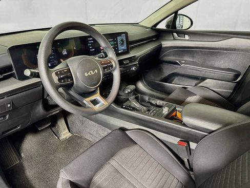 Certified 2025 Kia K5 LXS FWD image 9