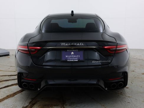 Used 2024 Maserati GranTurismo Trofeo image 5