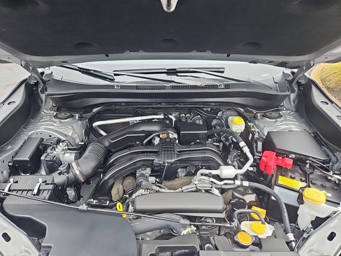 Certified 2025 Subaru Forester Premium image 32