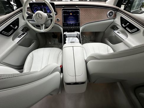 Certified 2023 Mercedes-Benz EQE 350+ 4MATIC SUV image 27