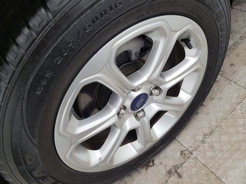 Used 2018 Ford EcoSport SE w/ SE Convenience Package image 31