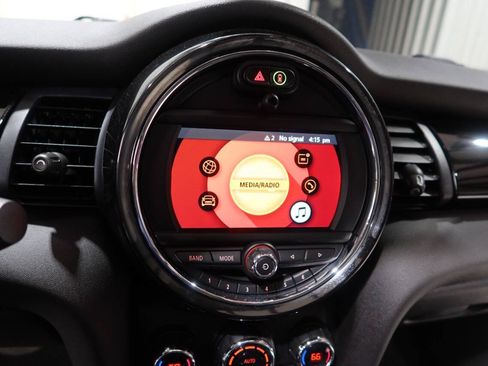 Used 2019 MINI Cooper S w/ Signature Upholstery Package FWD image 21