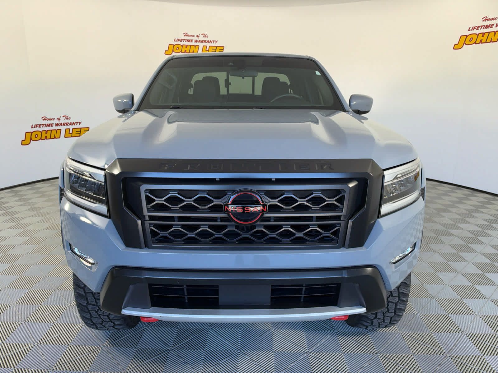 Certified 2024 Nissan Frontier PRO-4X w/ Technology Package AWD/4WD image 9