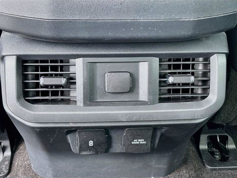 Used 2021 Ford F150 Lariat w/ FX4 Off-Road Package AWD/4WD image 25