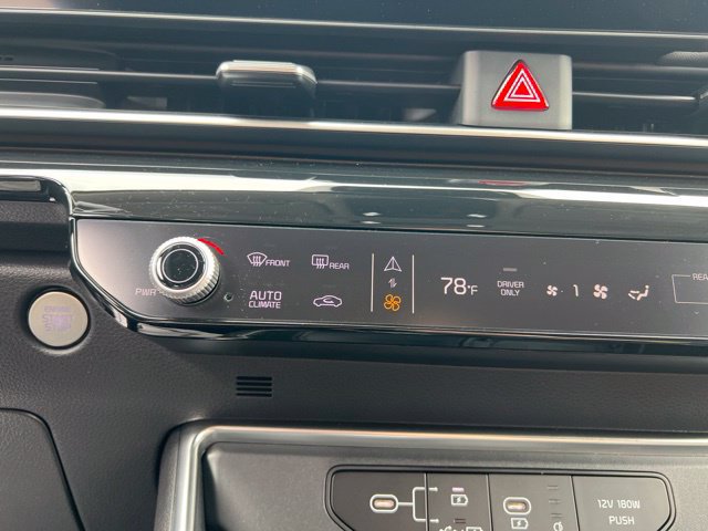 Certified 2026 Kia Carnival SX Prestige FWD image 22