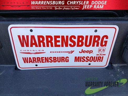 Used 2024 RAM 2500 Laramie AWD/4WD image 35