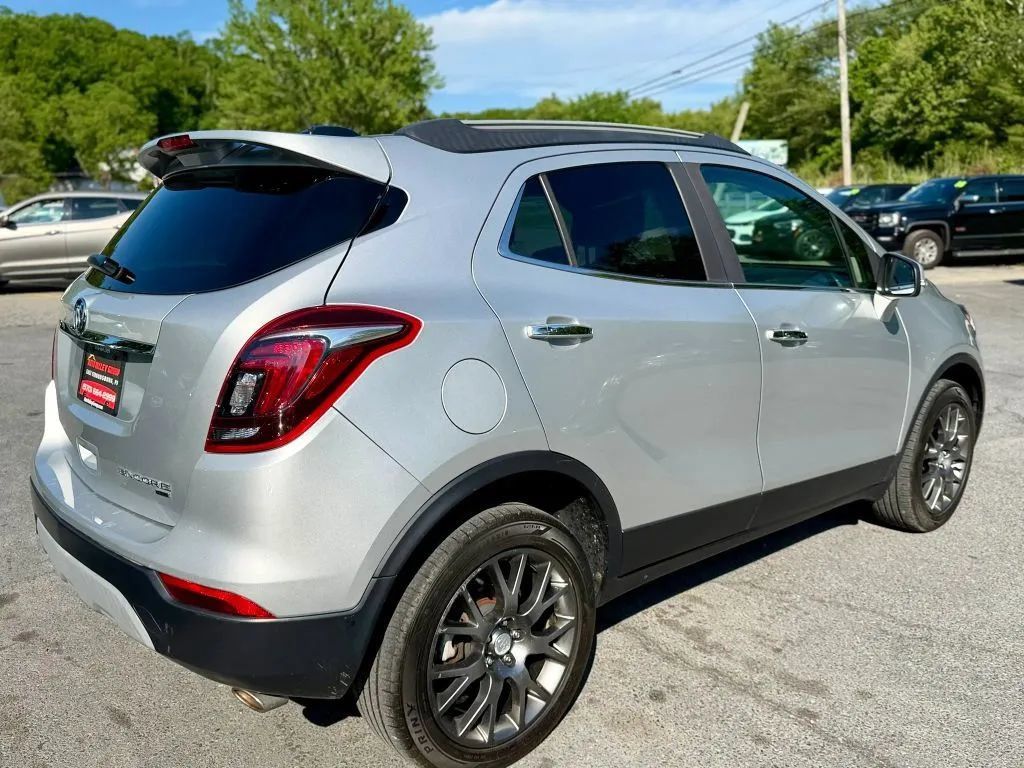 Used 2019 Buick Encore Sport Touring AWD/4WD image 8