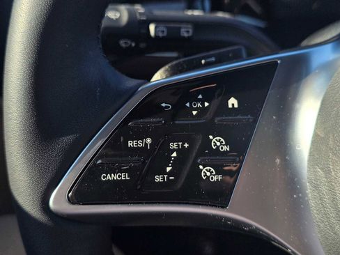 Used 2025 Mercedes-Benz GLA 250 GLA 250 image 34