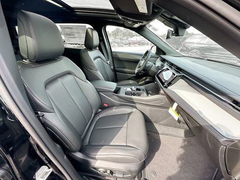 New 2026 Jeep Cherokee Limited AWD/4WD image 33