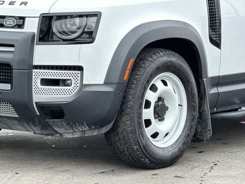 Used 2023 Land Rover Defender 110 S image 8