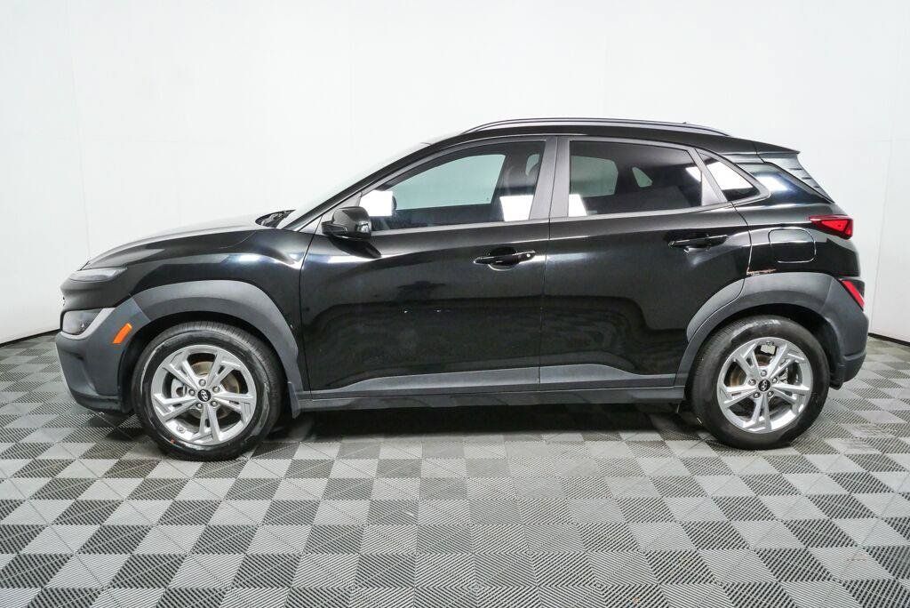 Used 2022 Hyundai Kona SEL FWD image 27