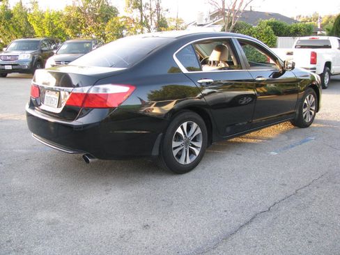 Used 2014 Honda Accord LX image 6
