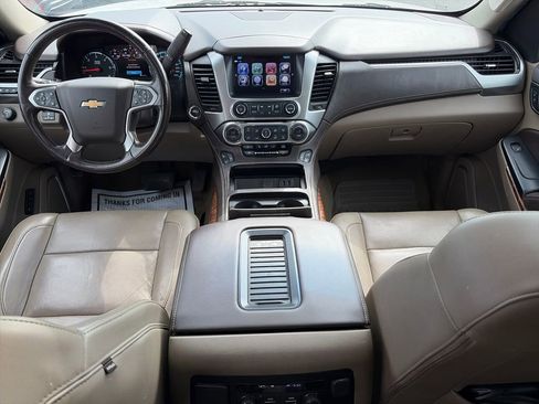 Used 2018 Chevrolet Suburban Premier AWD/4WD image 14