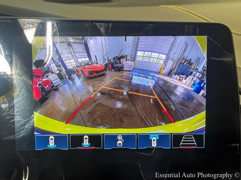 Used 2024 Chevrolet Corvette Stingray Premium Conv w/ Z51 Performance Package image 18