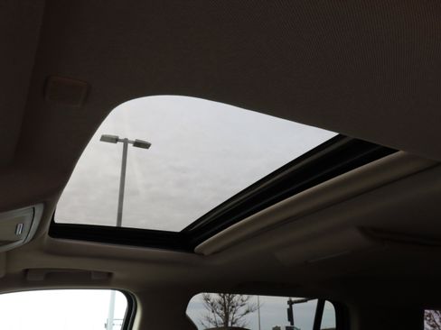 Used 2017 Chevrolet Tahoe Premier image 20