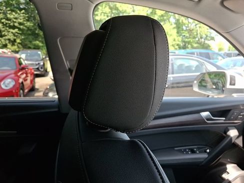 Used 2023 Audi Q5 2.0T Prestige w/ Prestige Package AWD/4WD image 14