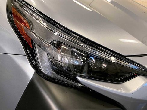 Certified 2025 Subaru Outback Premium image 25