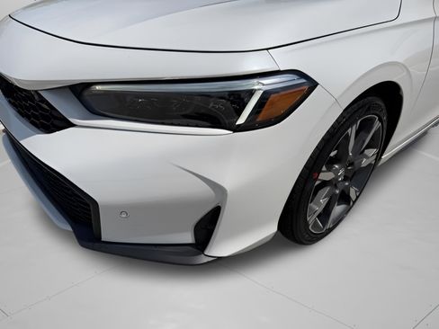 Used 2025 Honda Civic Sport Touring image 30