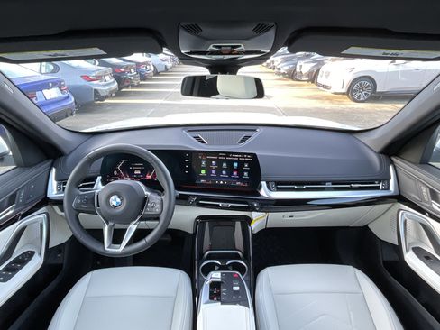 New 2026 BMW X1 xDrive28i w/ Convenience Package AWD/4WD image 12