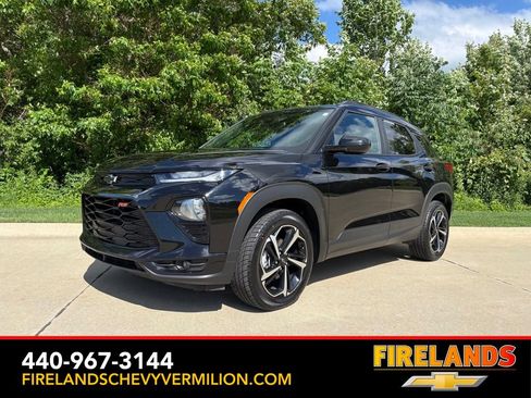 Used 2022 Chevrolet TrailBlazer RS w/ Sun and Liftgate Package AWD/4WD image 1