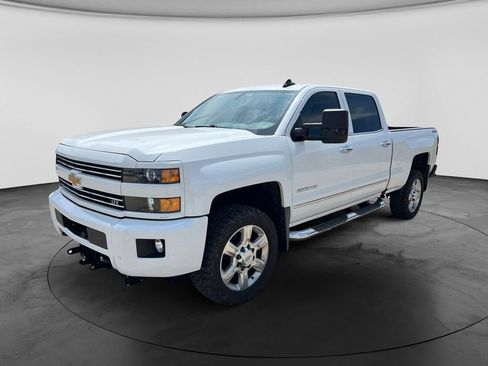 Used 2018 Chevrolet Silverado 2500 LTZ w/ Custom Sport Edition AWD/4WD image 5