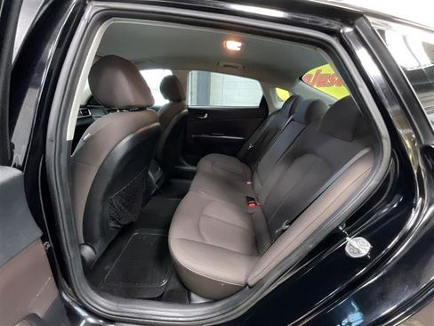 Used 2020 Kia Optima LX FWD image 21