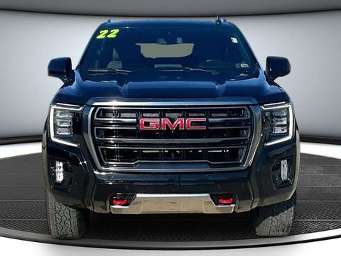 Used 2022 GMC Yukon XL AT4 w/ AT4 Premium Plus Package image 2