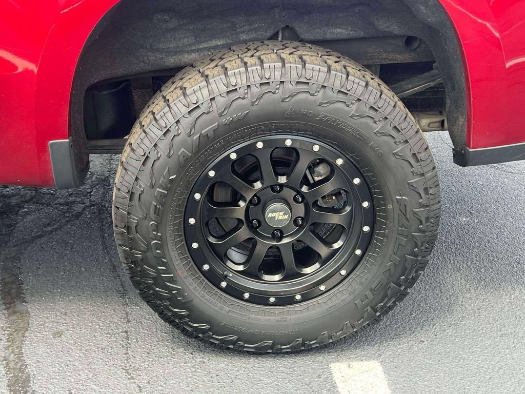 Used 2023 Chevrolet Silverado 1500 LT Trail Boss w/ Protection Package AWD/4WD image 9
