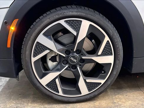 Used 2026 MINI Cooper S FWD image 12