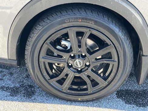 Certified 2023 Nissan Kicks SR w/ SR Premium Package image 27