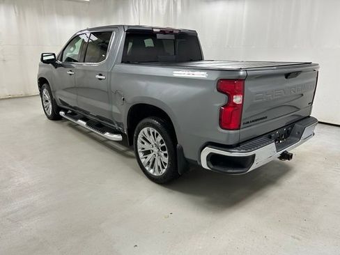 Used 2022 Chevrolet Silverado 1500 LTZ w/ Technology Package AWD/4WD image 6