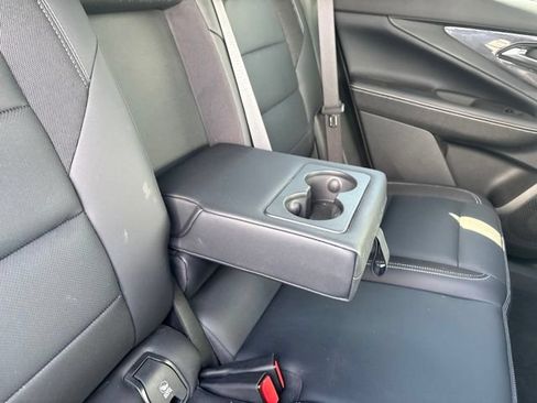 Used 2024 Chevrolet Blazer EV LT AWD/4WD image 19
