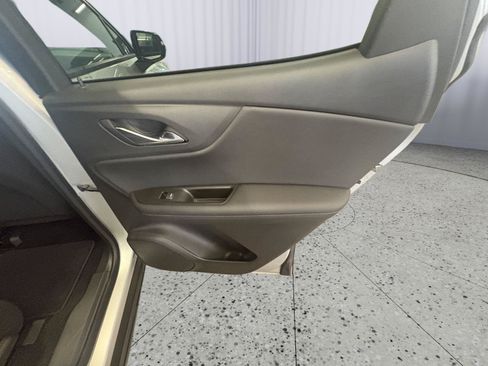 Used 2021 Chevrolet Blazer LT FWD image 15